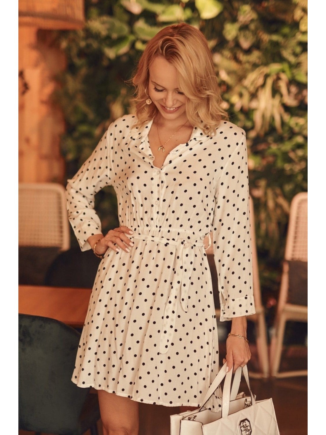 Zartes weißes Polka-Dot-Kleid 5014 – Online-Shop – Boutique